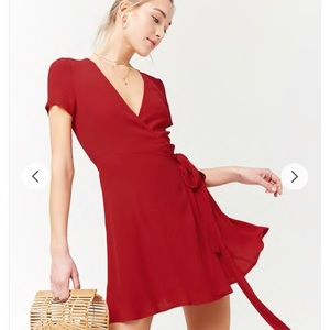 NWT FOREVER 21 WRAP DRESS SMALL
